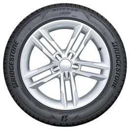 Bridgestone BLIZ.LM005 225/50VR17TLXL 98 V